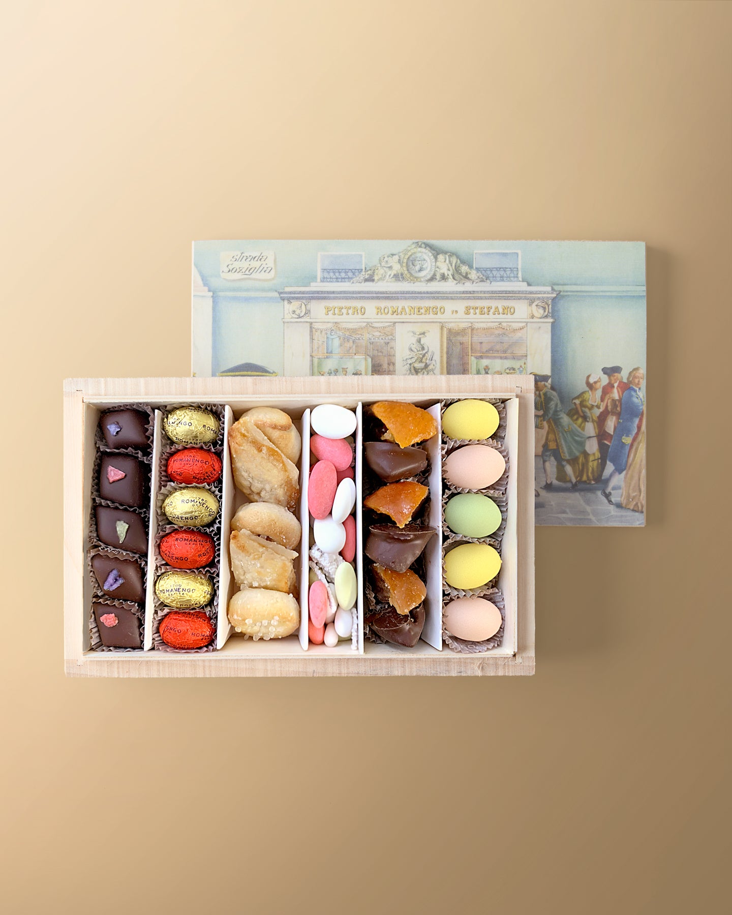 The 5 Botteghe Wooden Box with Easter Assortment