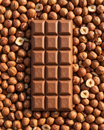 Tavoletta di Cioccolato al Latte con Nocciole